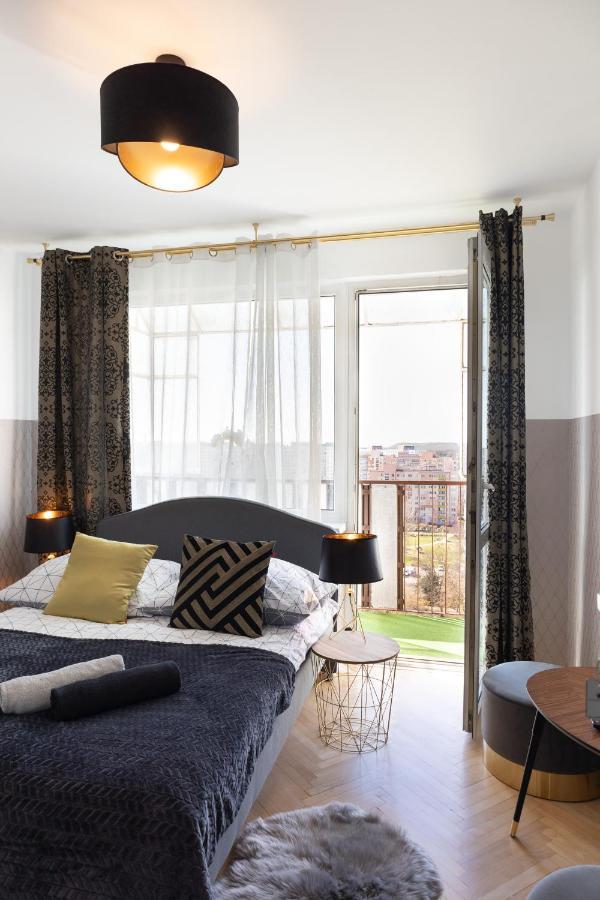 Clicktheflat Conrada Apart Rooms وارسو المظهر الخارجي الصورة